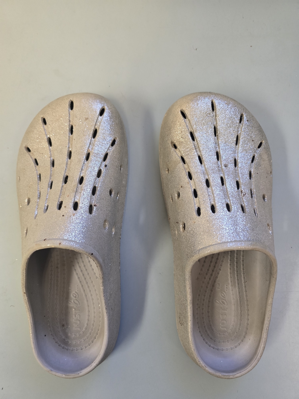 Women’s Glitter Slip-On Clogs Size 8.5 Champagne Pink